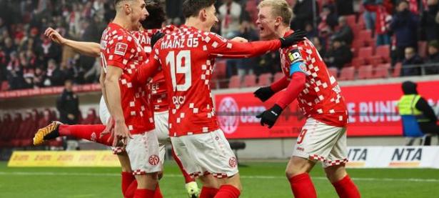 九游体育官方入口-美因茨客场险胜弗赖堡，继续逐步追赶的简单介绍