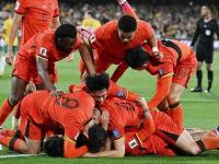 九游体育入口-球队阵容调整频繁，球员表现出色引人注目