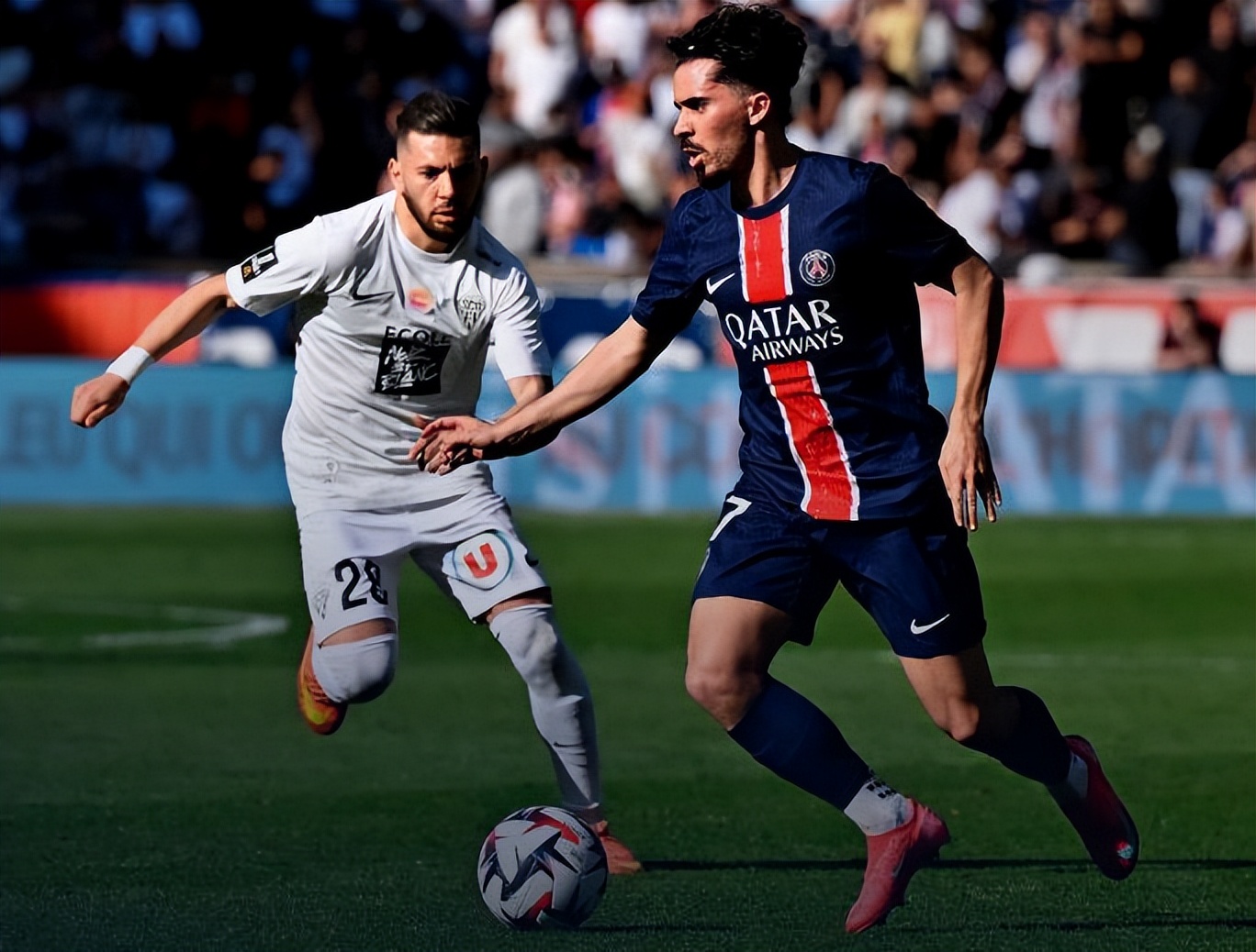 巴黎圣日耳曼逆转胜出,力压对手实现逐鹿的简单介绍 巴黎圣日耳曼逆转胜出,力压对手实现逐鹿的简单介绍