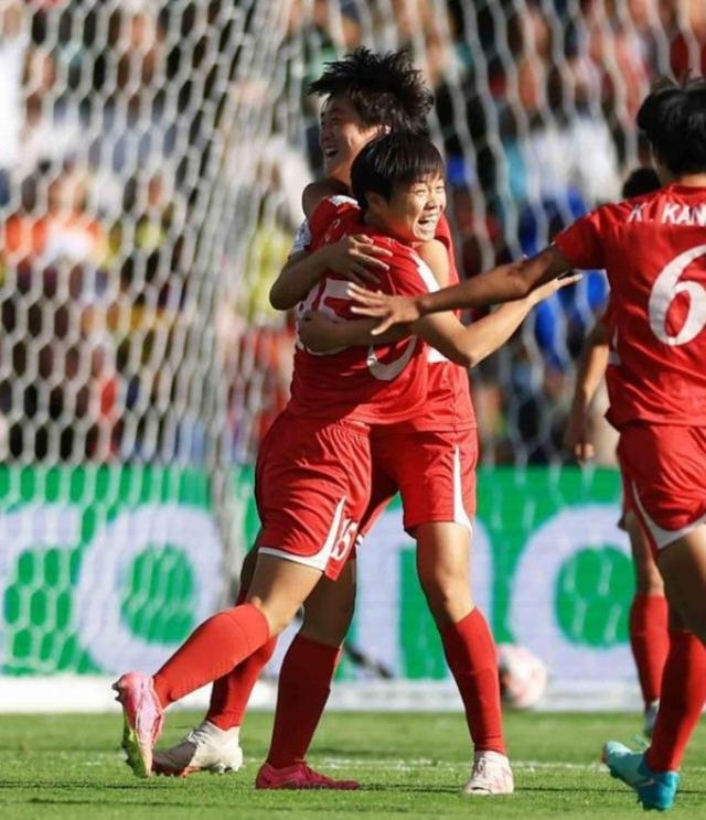 朝鲜女足意外战胜日本队,引发关注 朝鲜女足意外战胜日本队,引发关注